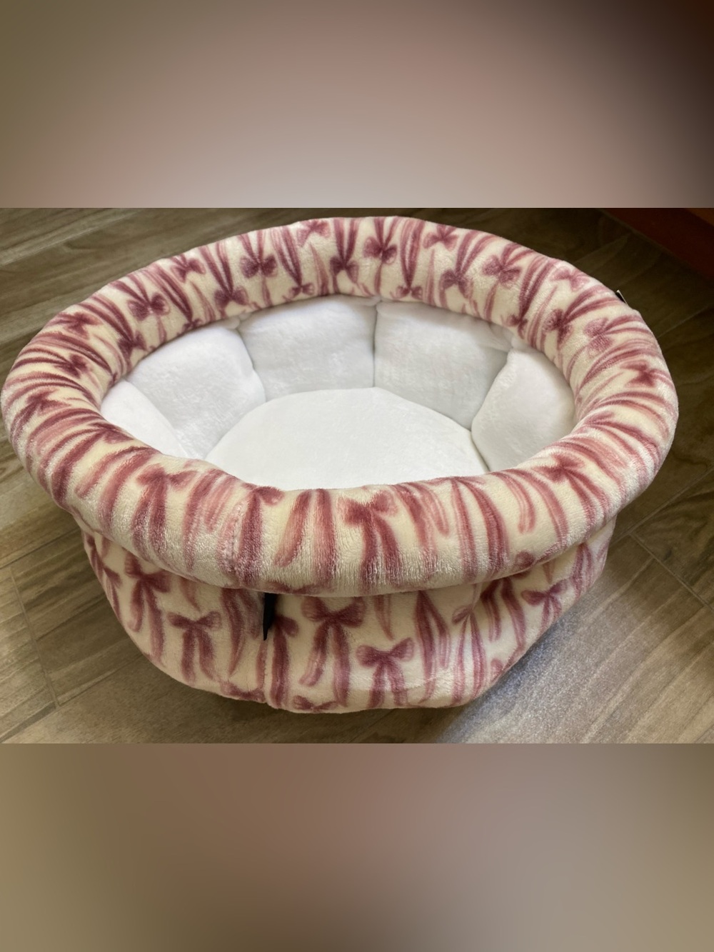 Rachel Zoe 🎀 ROUND COQUETTE BOWS CAT&SM DOG/PET COZY BED NWT